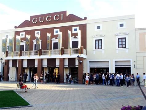 sicilia outlet village sconti gucci|gucci outlet palermo catania.